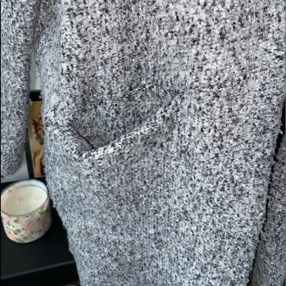 Wool Like Open Winter Sweater With Pockets - Picture 5 of 8